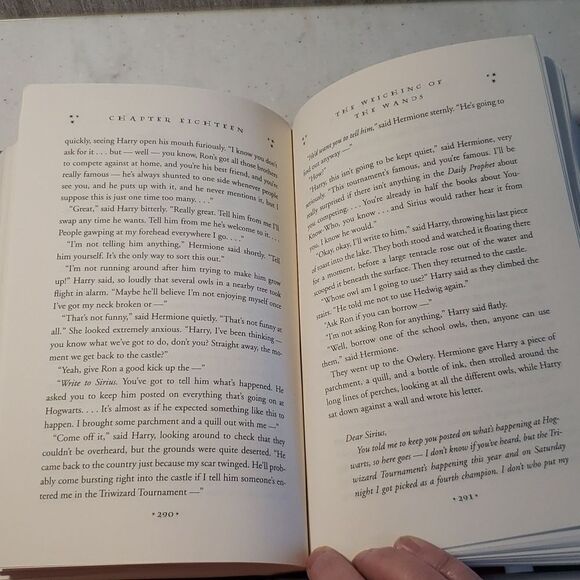 Vintage Book - "Harry Potter and the Goblet of Fire" - J. K. Rowling (2000) - Picture 10 of 10